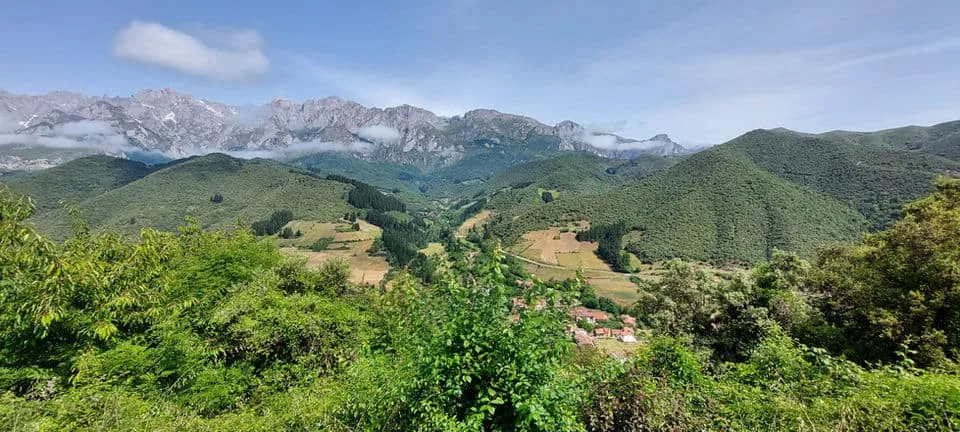 Viajes Exploring Cantabria